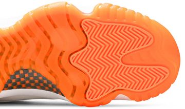 Foto do produto Tênis Air Jordan 11 Retro Low Bright Citrus