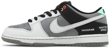 Foto do produto Tênis Nike Dunk Low SB Camcorder