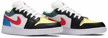 Foto do produto Tênis Air Jordan 1 Low Funky Patterns