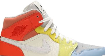 Foto do produto Tênis  Air Jordan 1 Mid To My First Coach