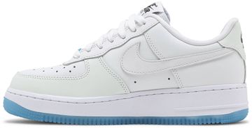 Foto do produto Tênis Nike Air Force 1 '07 LX UV Reactive