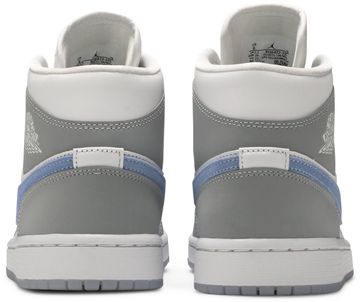 Foto do produto Tênis Air Jordan 1 Mid Wolf Grey Aluminum