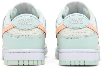 Foto do produto Tênis Nike Dunk Low Barely Green