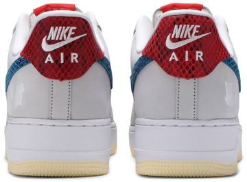 Foto do produto Tênis Nike Undefeated x Air Force 1 Low 5 On It