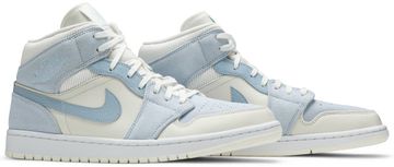 Foto do produto Tênis  Air Jordan 1 Mid SE Sail Light Blue