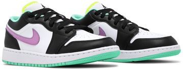 Foto do produto Tênis Air Jordan 1 Low GS White Violet Shock