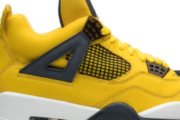 Foto do produto Tênis Air Jordan 4 Retro LS Lightning