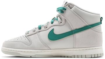 Foto do produto Tênis Nike Dunk High SE First Use Pack - Green Noise