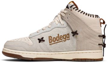 Foto do produto Tênis Nike Bodega x Dunk High Friends & Family
