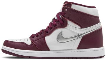 Foto do produto Tênis Air Jordan 1 High OG Bordeaux