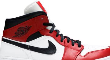 Foto do produto Tênis Air Jordan 1 Mid Chicago