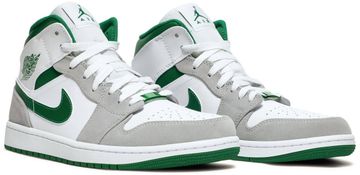 Foto do produto Tênis  Air Jordan 1 Mid SE Grey Pine Green