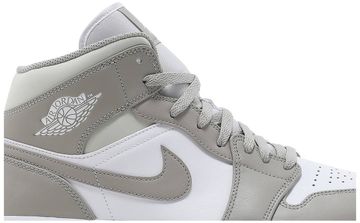 Foto do produto Tênis  Air Jordan 1 Mid College Grey