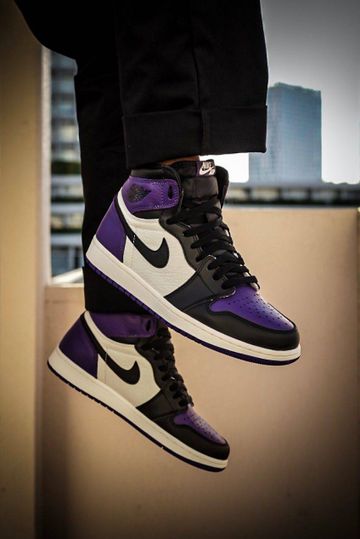 Foto do produto Tênis Air Jordan 1 Retro High OG Court Purple