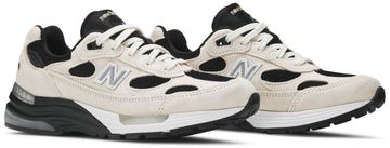 Foto do produto Tênis New Balance Studio FY7 x 992 Cream