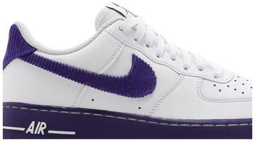 Foto do produto Tênis Nike Air Force 1 '07 EMB LV8 White Court Purple