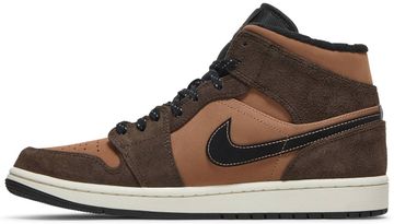 Foto do produto Tênis  Air Jordan 1 Mid SE Earth Tone