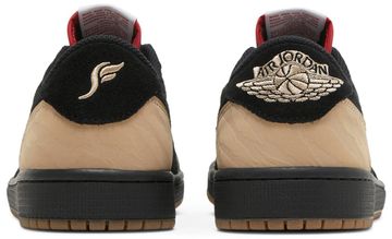 Foto do produto Tênis SoleFly x Air Jordan 1 Low Retro OG SP Everglades