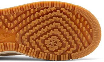 Foto do produto Tênis Nike Air Force 1 Luxe Pecan