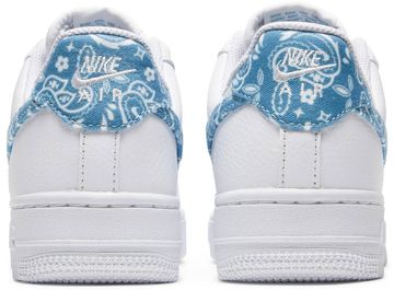 Foto do produto Tênis Nike Air Force 1 '07 Essentials Blue Paisley
