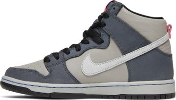 Foto do produto Tênis Nike Dunk High Pro SB Medium Grey