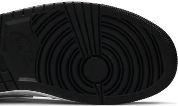 Foto do produto Tênis Air Jordan 1 Low Black Medium Grey