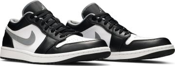 Foto do produto Tênis Air Jordan 1 Low Black Medium Grey
