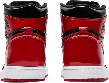 Foto do produto Tênis  Air Jordan 1 Retro High OG Patent Bred