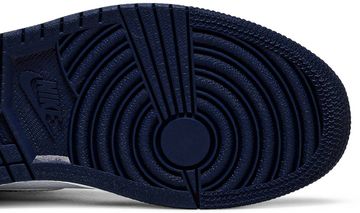 Foto do produto Tênis Air Jordan 1 Retro High co.JP Midnight Navy 2020