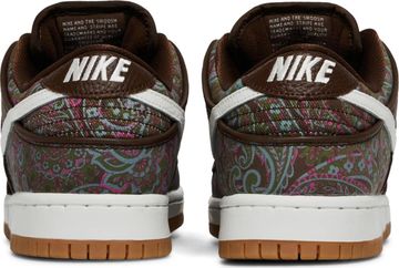 Foto do produto Tênis Nike Dunk Low Pro Premium SB Paisley