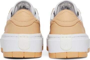 Foto do produto Tênis Air Jordan 1 Low Elevate White Onyx