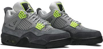 Foto do produto Tênis Air Jordan 4 Retro SE Neon 95