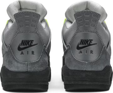 Foto do produto Tênis Air Jordan 4 Retro SE Neon 95