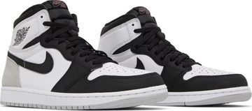 Foto do produto Tênis Air Jordan 1 Retro High OG Stage Haze