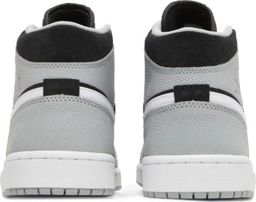 Foto do produto Tênis  Air Jordan 1 Mid SE Elephant Toe