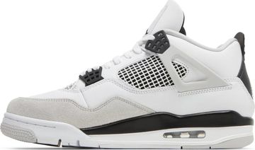 Foto do produto Tênis Air Jordan 4 Retro Military Black