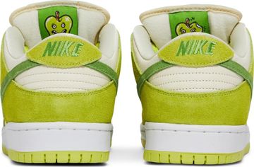 Foto do produto Tênis Nike Dunk Low Pro SB Fruity Pack - Green Apple