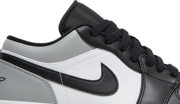 Foto do produto Tênis Air Jordan 1 Low Shadow Toe