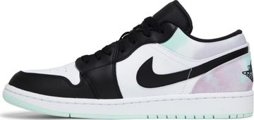 Foto do produto Tênis Air Jordan 1 Low Tie Dye