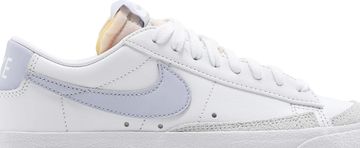 Foto do produto Tênis Nike Blazer Low 77 White Ghost