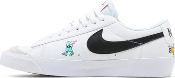 Foto do produto Tênis Nike Blazer Low 77 The World Is Your Playground