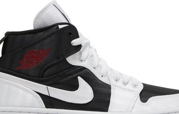 Foto do produto Tênis  Air Jordan 1 Mid SE White Black Gym Red