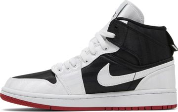 Foto do produto Tênis  Air Jordan 1 Mid SE White Black Gym Red