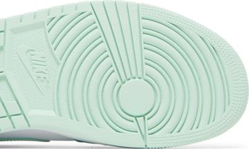Foto do produto Tênis  Air Jordan 1 Mid Marine Green