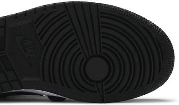 Foto do produto Tênis Air Jordan 1 Mid Sisterhood