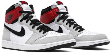 Foto do produto Tênis Air Jordan 1 Retro High OG Smoke Grey