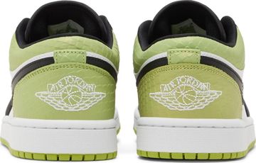 Foto do produto Tênis Air Jordan 1 Low Vivid Green Snakeskin