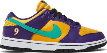 Foto do produto Tênis Nike Lisa Leslie x Wmns Dunk Low Sparks