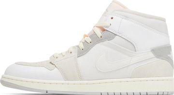 Foto do produto Tênis  Air Jordan 1 Mid SE Inside Out