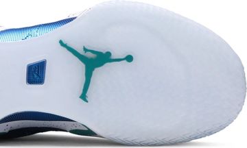 Foto do produto Tênis Luka Doncic x Air Jordan 36 Slovenia